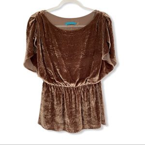 Alice + Olivia • Velvet Top